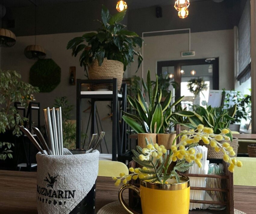 Elevate Your Space with Artificial Flowers: Fall & Halloween